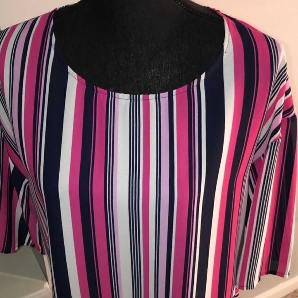 NWOT W5 Striped blouse Small - Picture 3 of 5